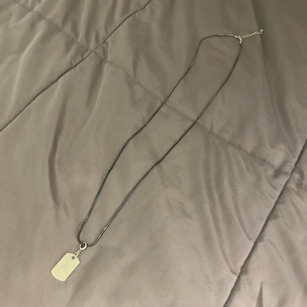 Dainty Tag Necklace NWOT